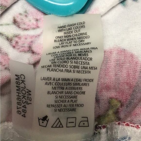 Calvin Klein Women’s Cold Shoulder Floral Top, White Floral, size S - Picture 8 of 8